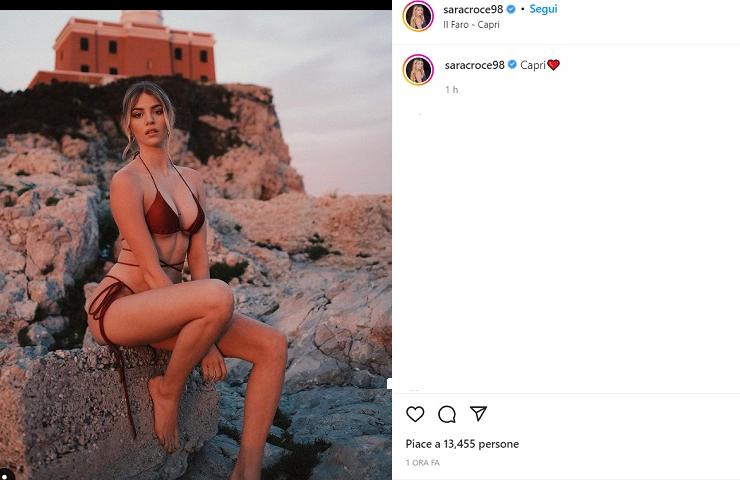 Sara Croce, bikini al tramonto: fisico semplicemente perfetto