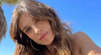 Elisabetta Canalis, fisico illegale: il costume c’è ma non si vede