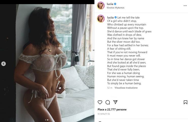 Lucia Javorcekova sfida la censura, il reggiseno trasparente fa vedere tutto